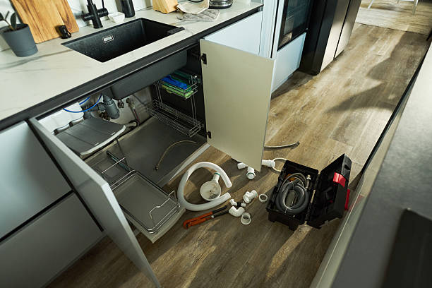 24/7 Emergency Toilet Repair experts in Monroe Center, IL